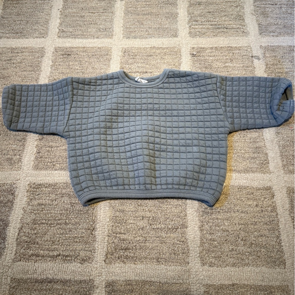 Quincy Mae Charcoal Quilted Top